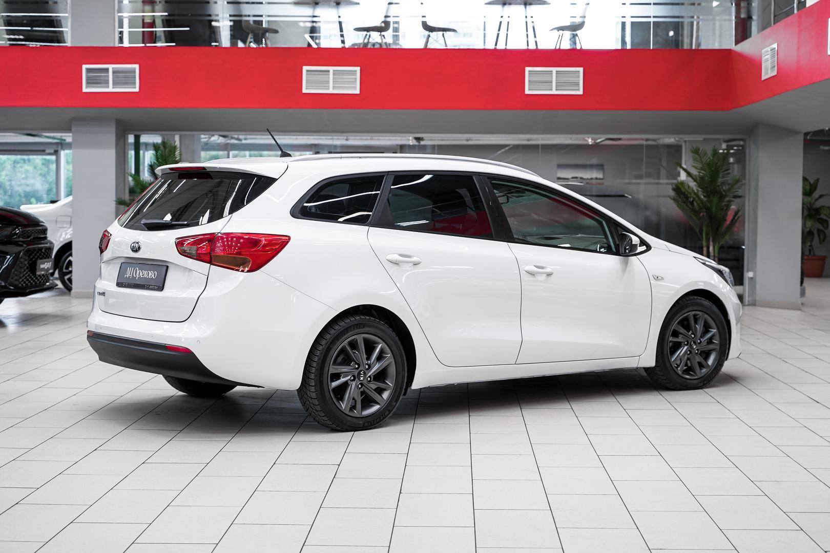 Kia Ceed 2016, белый, ДЦ Орехово