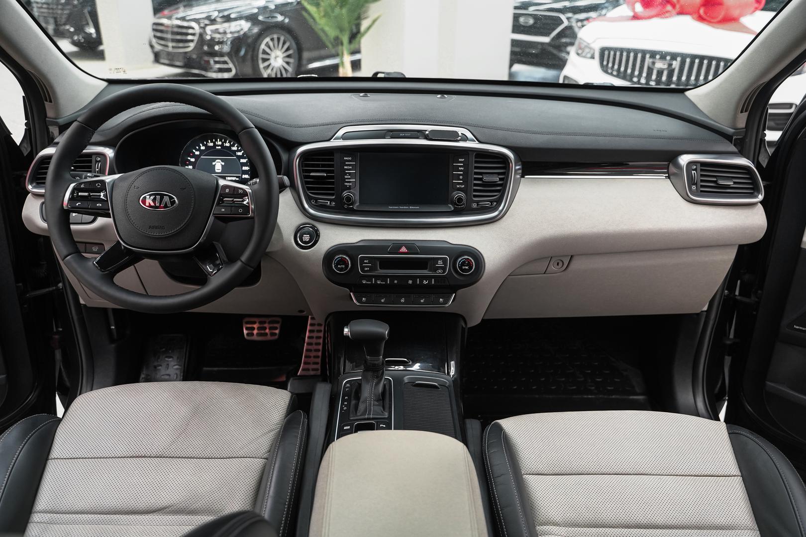 Kia Sorento 2018, коричневый, ДЦ Орехово