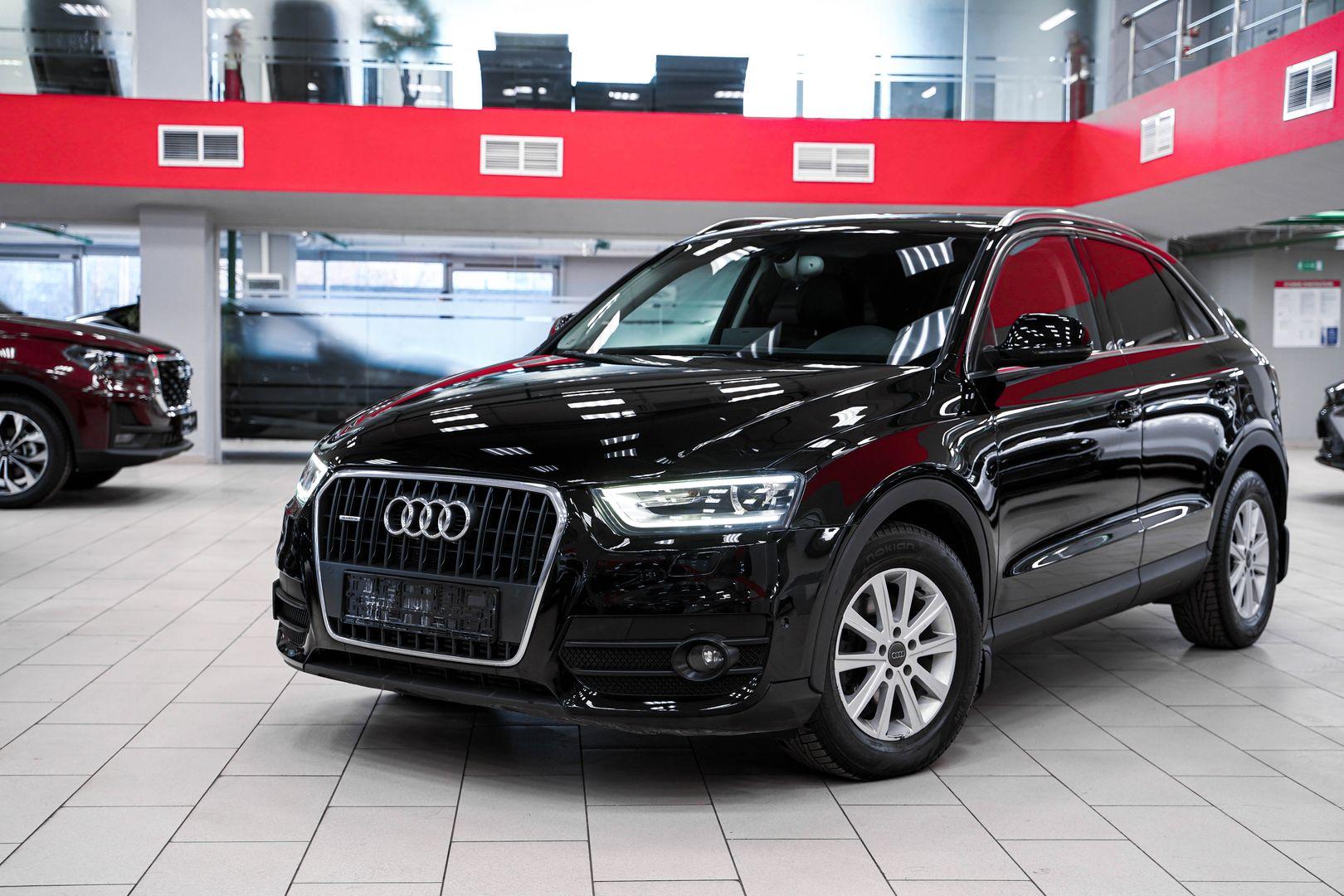 Audi Q3 2012, черный, ДЦ Орехово