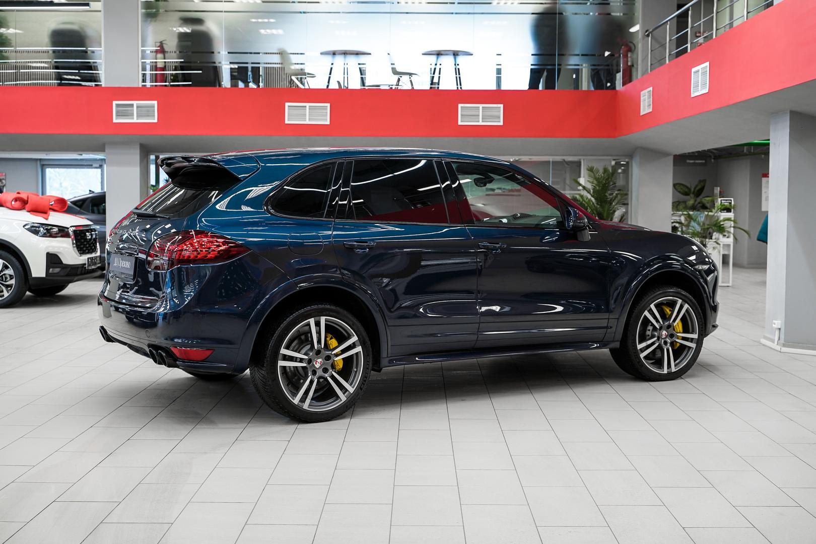 Porsche Cayenne 2013, синий, ДЦ Орехово