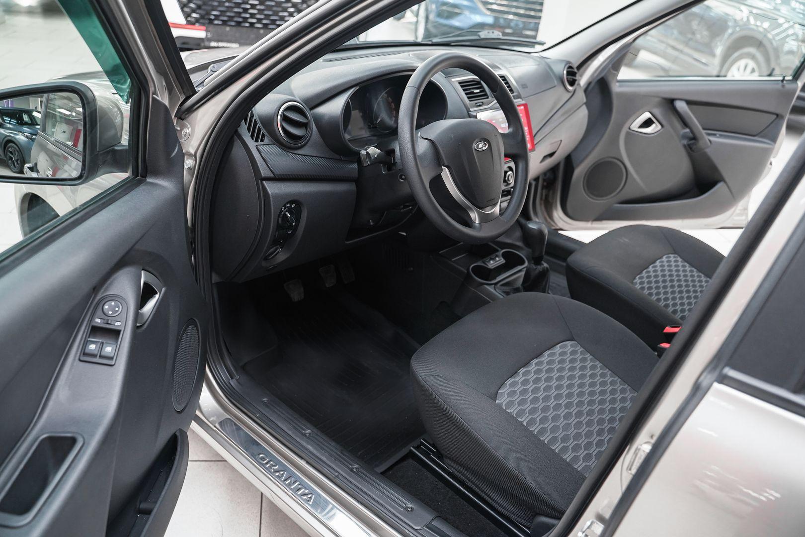 LADA (ВАЗ) Granta 2021, серый, ДЦ Орехово