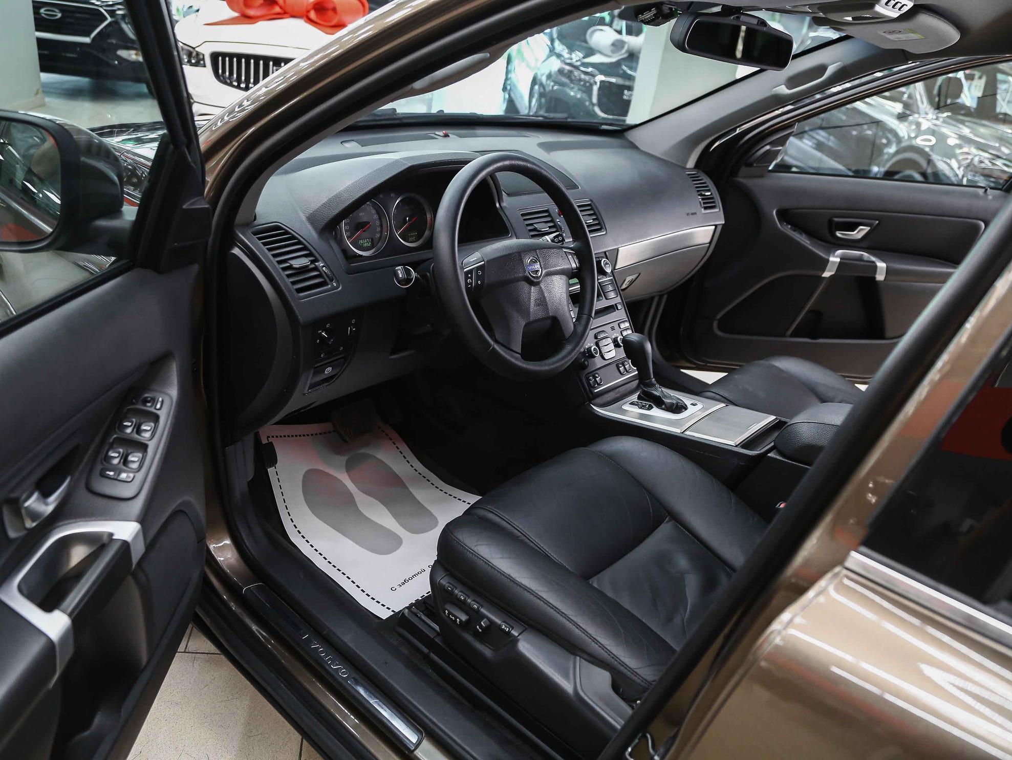 Volvo XC90 2011, коричневый, ДЦ Орехово