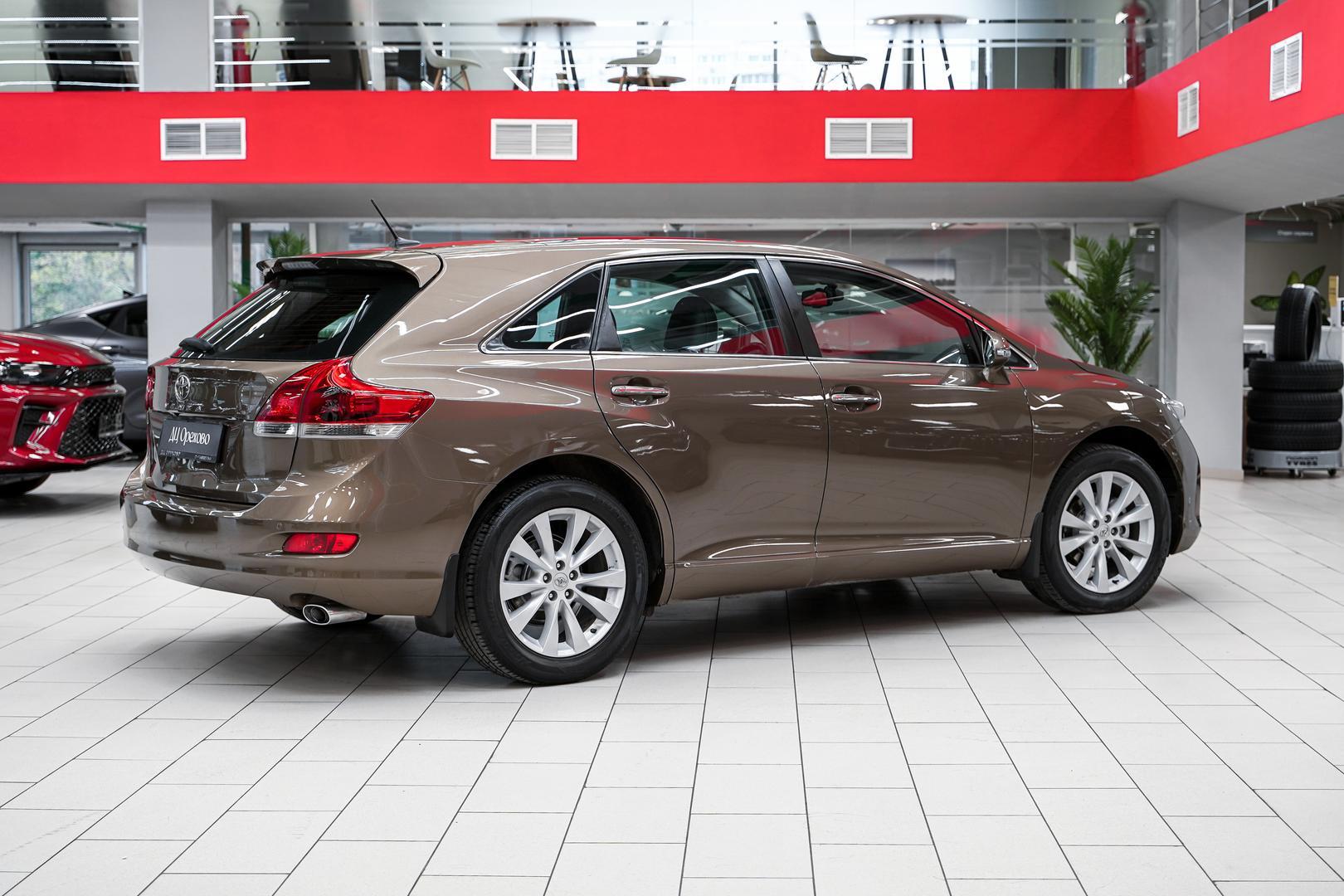Toyota Venza 2014, коричневый, ДЦ Орехово