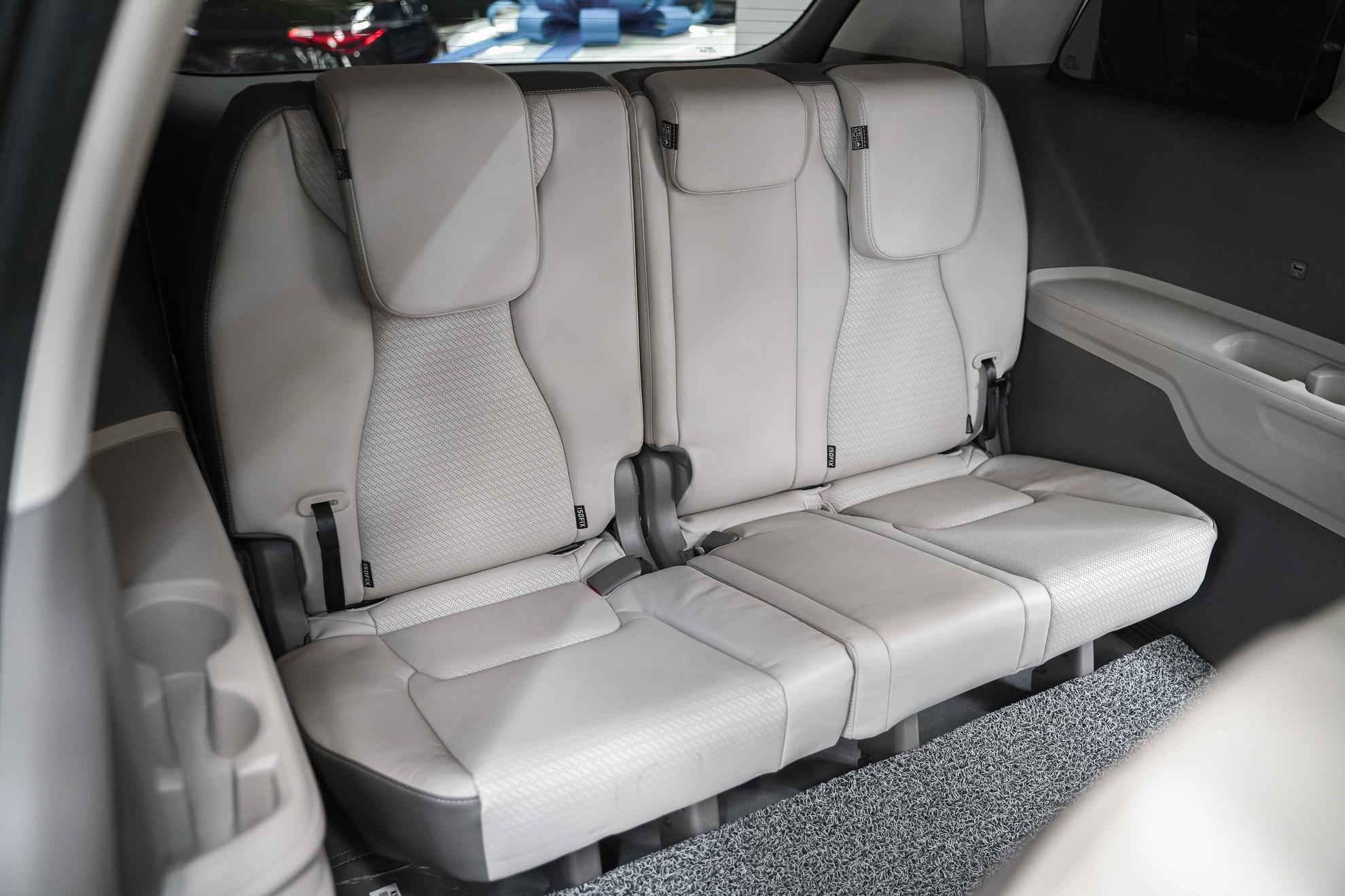 Kia Carnival 2023, черный, ДЦ Орехово