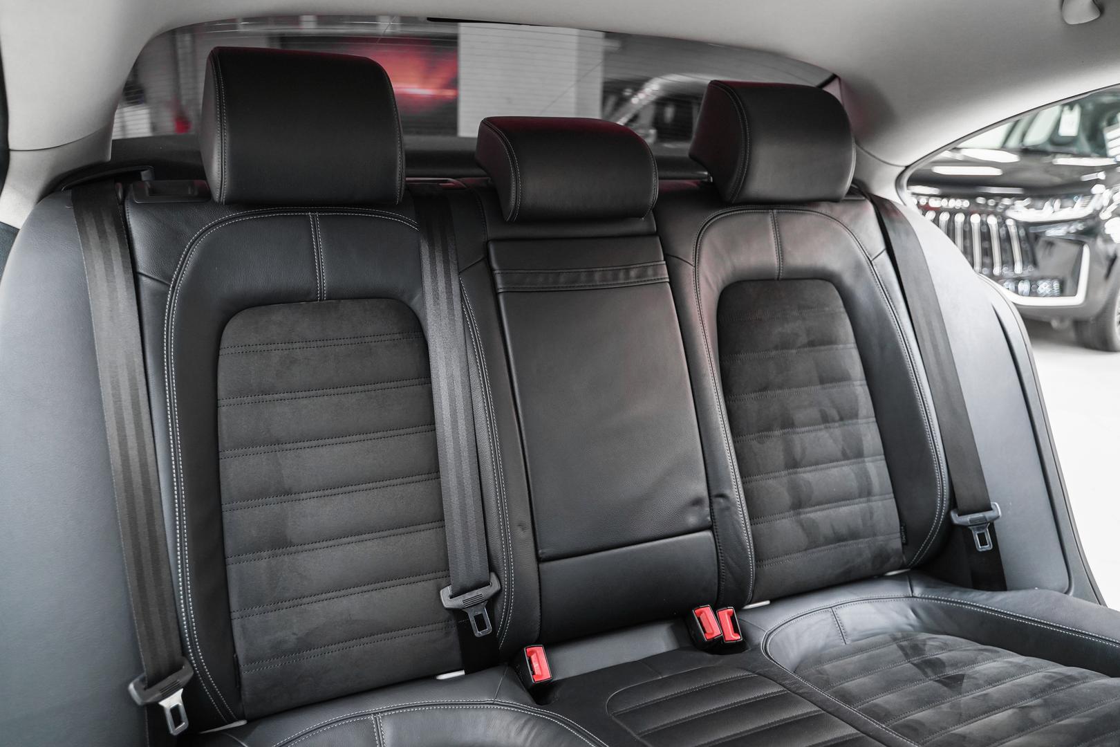 Volkswagen Passat CC 2013, белый, ДЦ Орехово