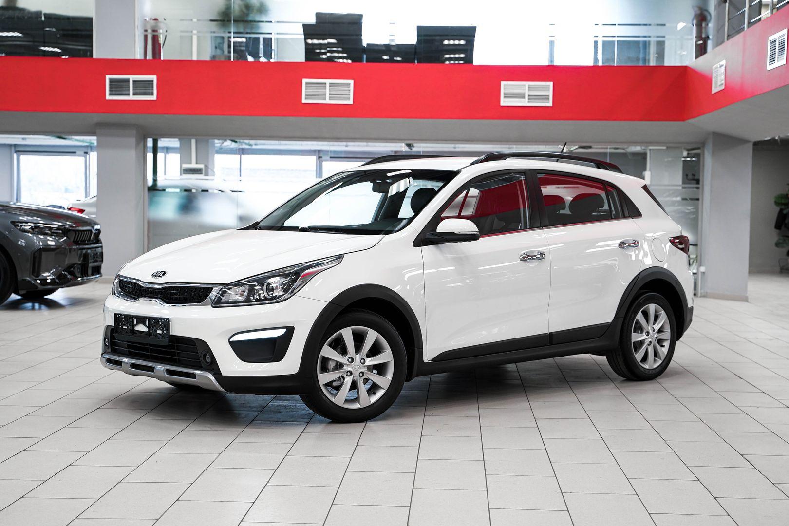 Kia Rio X-Line 2018, белый, ДЦ Орехово