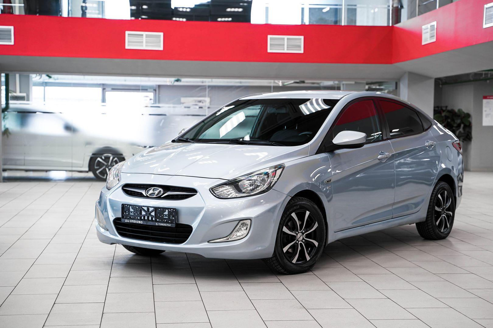 Hyundai Solaris 2011, серый, ДЦ Орехово
