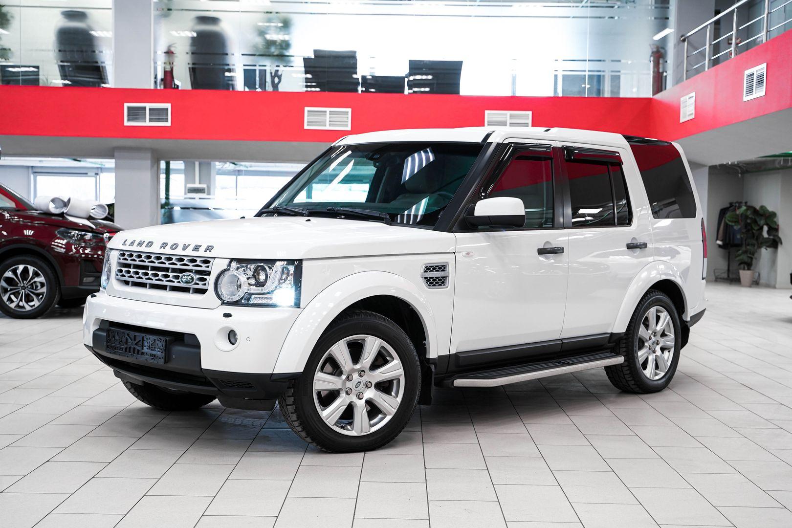 Land Rover Discovery 2013, белый, ДЦ Орехово