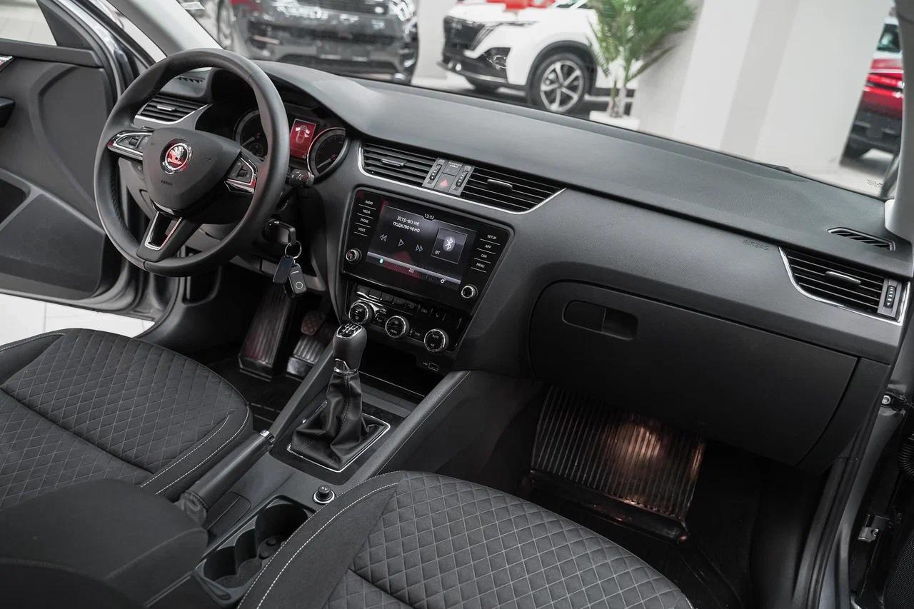 Skoda Octavia 2018, серый, ДЦ Орехово