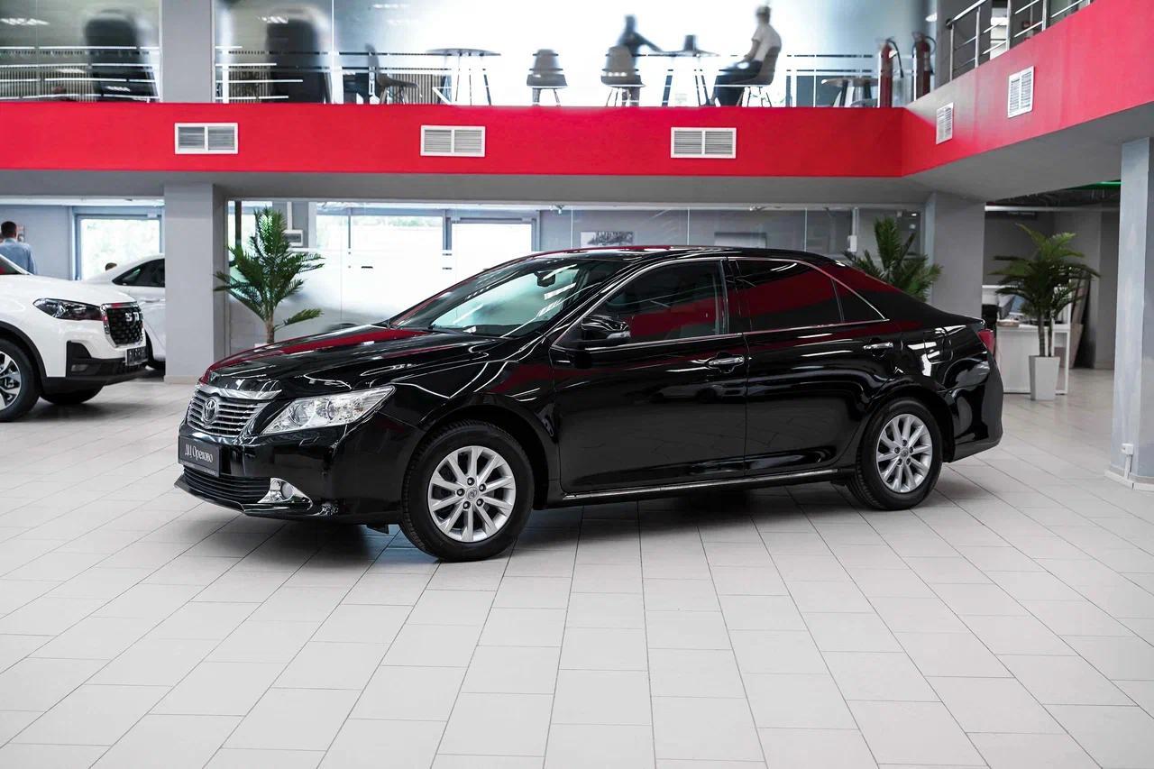 Toyota Camry 2012, черный, ДЦ Орехово