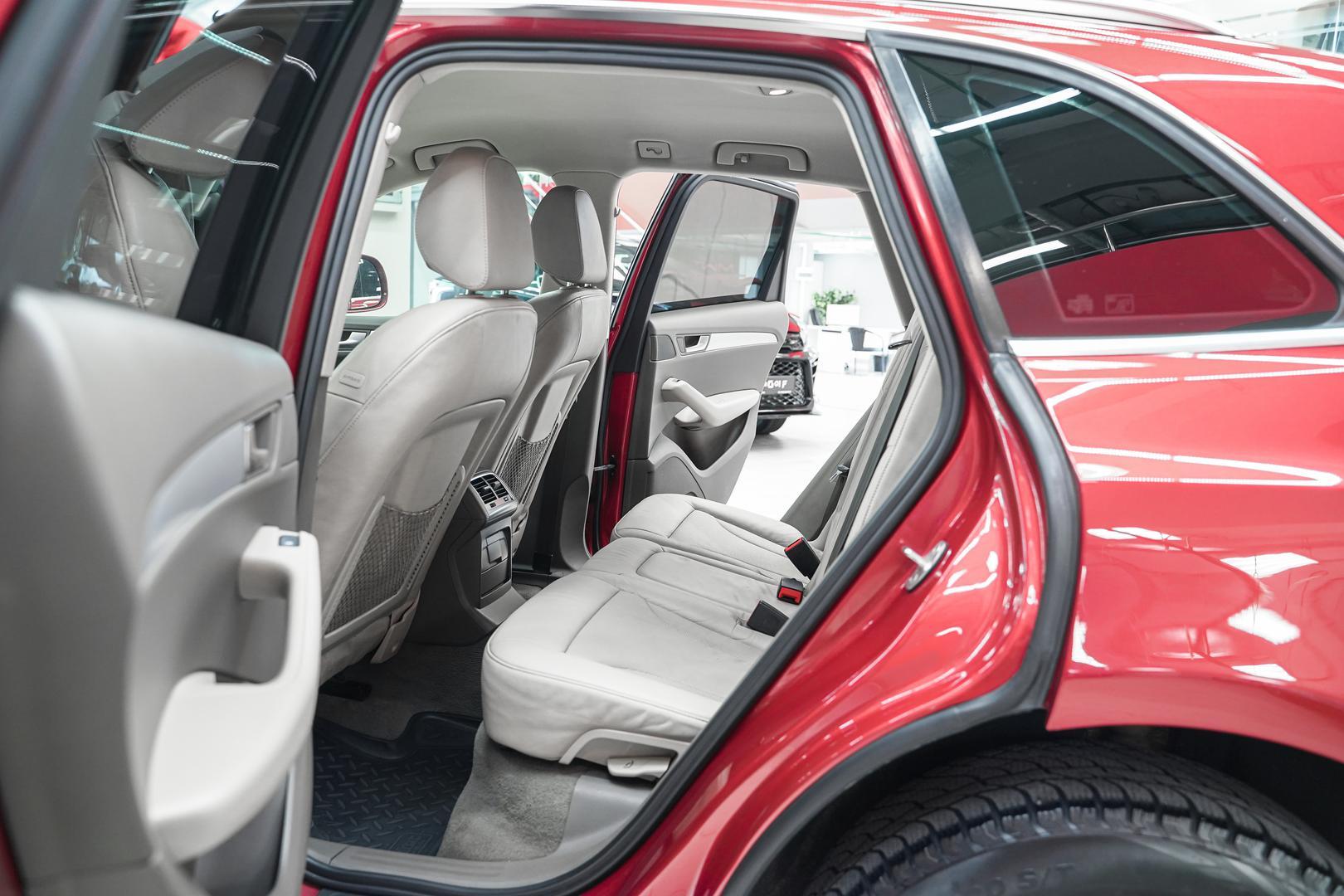 Audi Q5 2010, красный, ДЦ Орехово