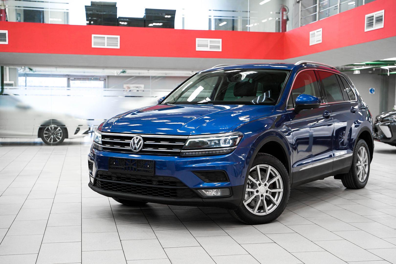 Volkswagen Tiguan 2019, синий, ДЦ Орехово