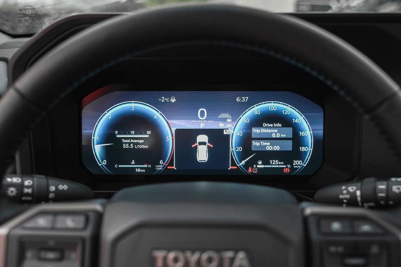 Toyota Land Cruiser Prado 2025, черный, ДЦ Орехово