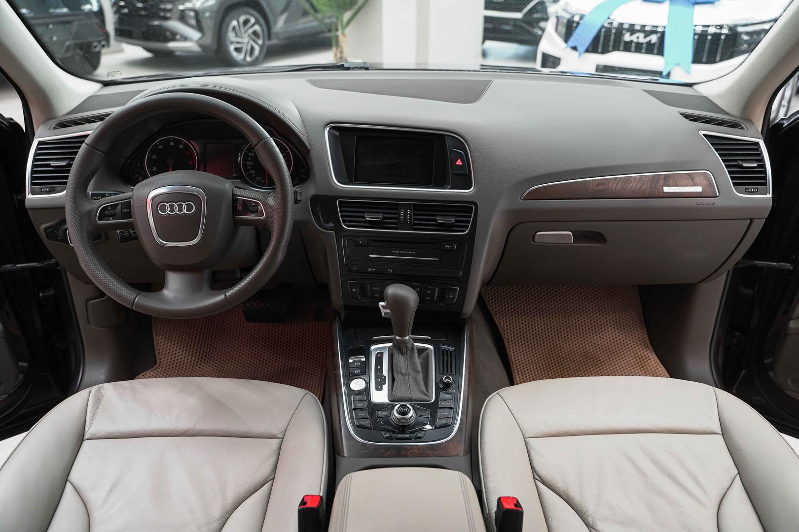 Audi Q5 2011, коричневый, ДЦ Орехово