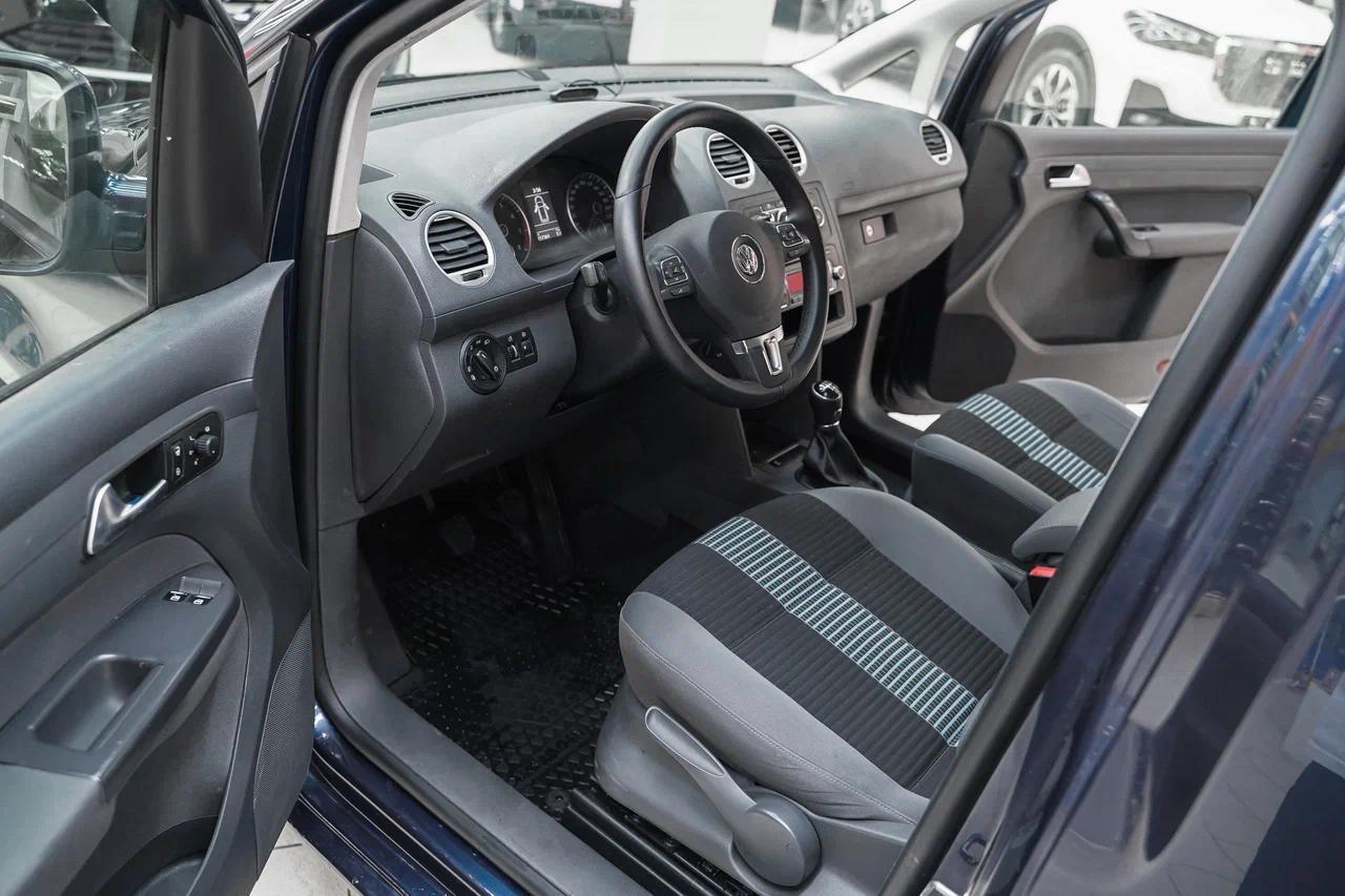 Volkswagen Caddy 2014, синий, ДЦ Орехово