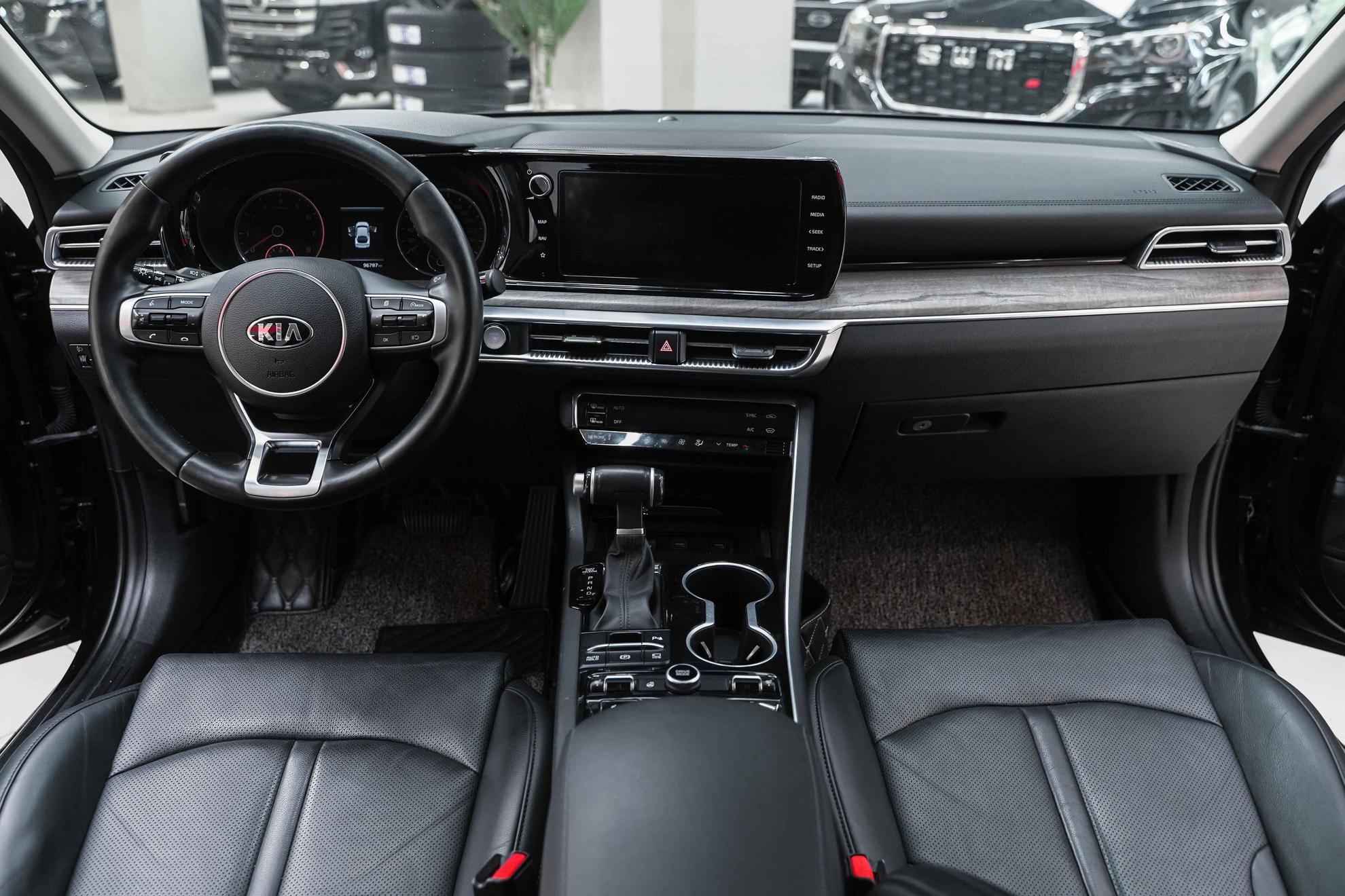 Kia K5 2020, черный, ДЦ Орехово