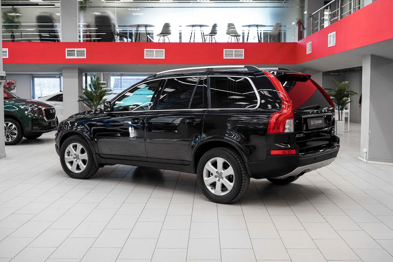 Volvo XC90 2010, черный, ДЦ Орехово