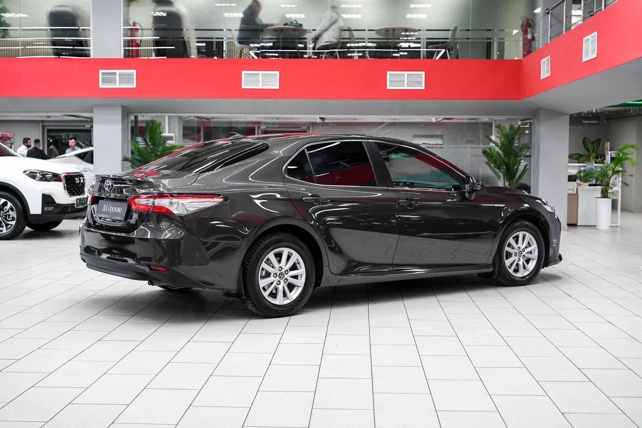 Toyota Camry 2019, серый, ДЦ Орехово