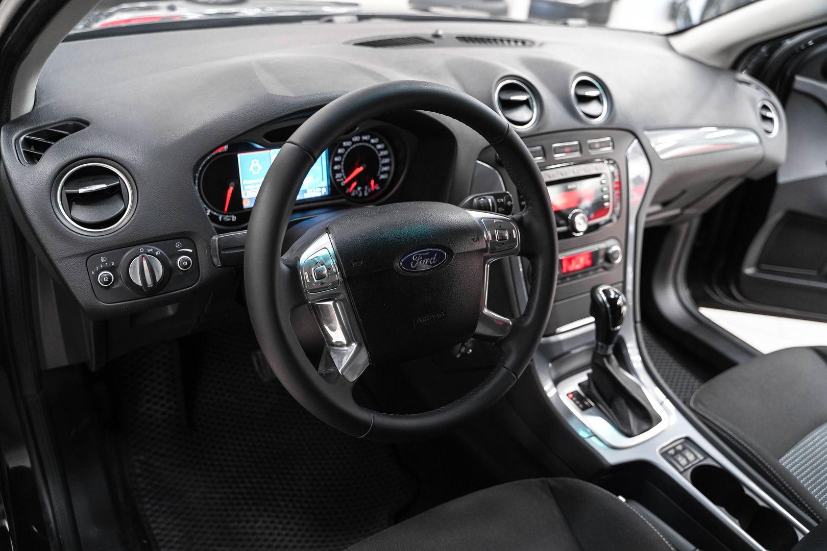 Ford Mondeo 2011, черный, ДЦ Орехово