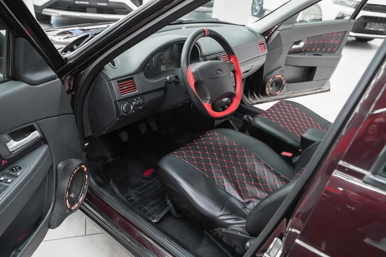 LADA (ВАЗ) Priora 2012, пурпурный, ДЦ Орехово