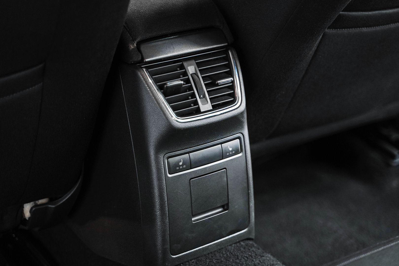 Skoda Octavia 2013, серебряный, ДЦ Орехово
