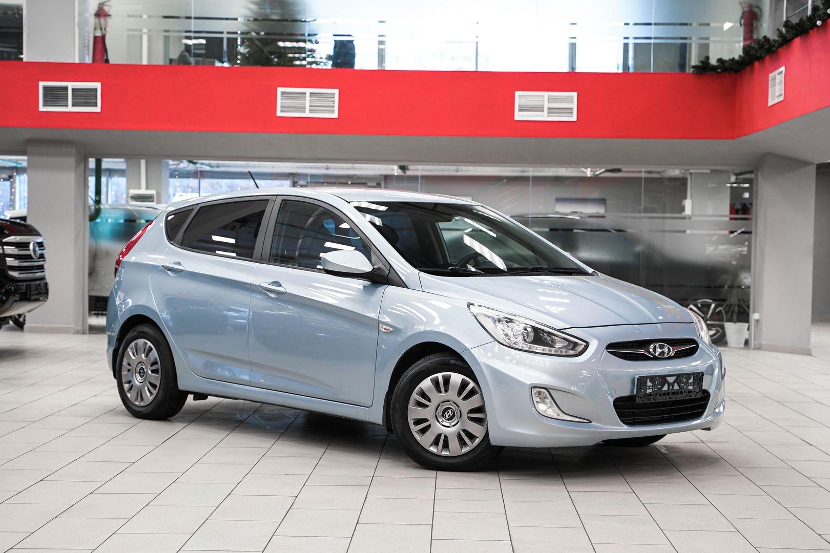 Hyundai Solaris 2012, серый, ДЦ Орехово