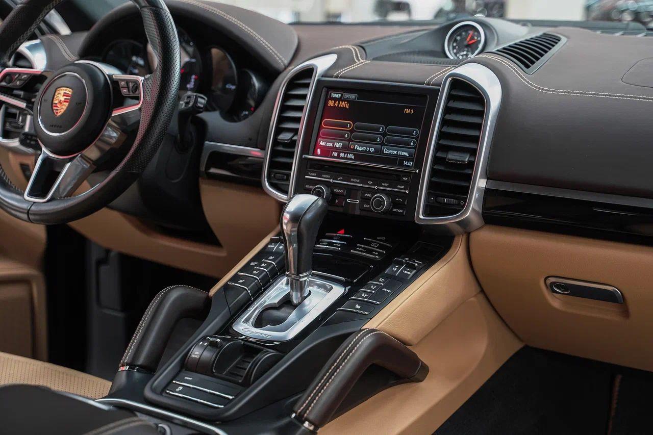 Porsche Cayenne 2014, черный, ДЦ Орехово