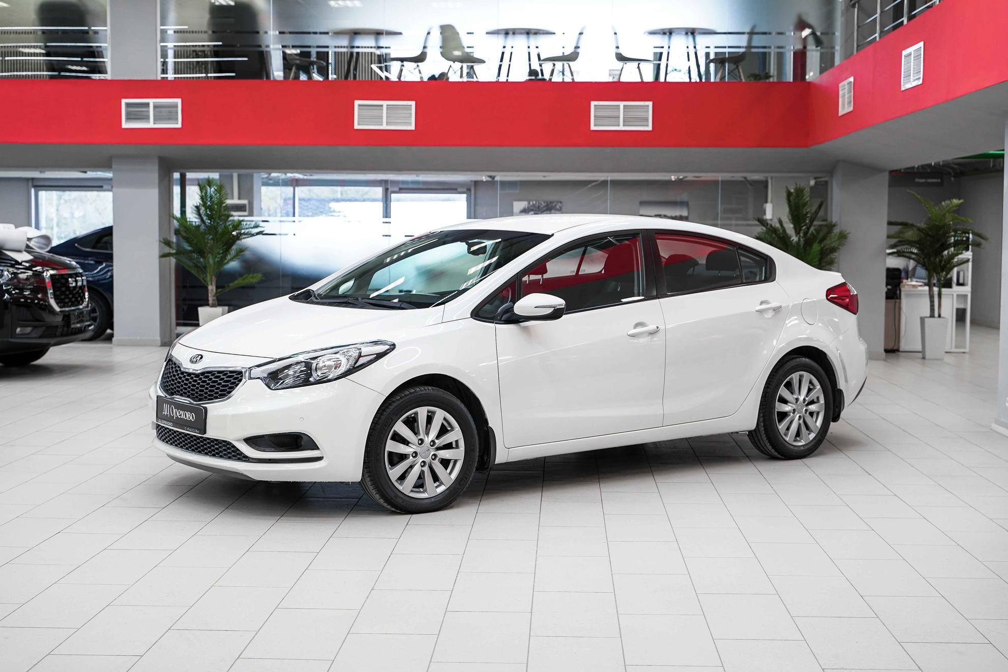 Kia Cerato 2014, белый, ДЦ Орехово