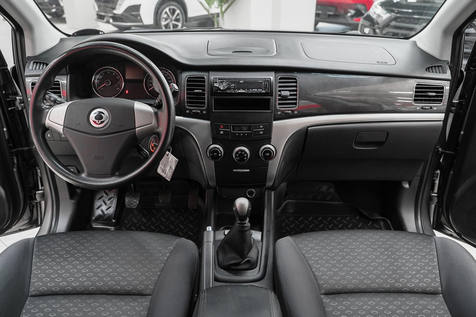 SsangYong Actyon 2012, серый, ДЦ Орехово