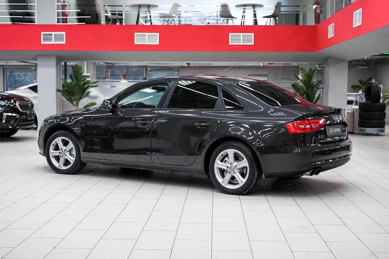 Audi A4 2012, черный, ДЦ Орехово