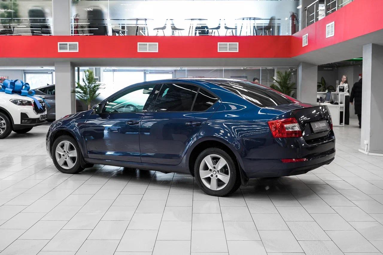 Skoda Octavia 2014, синий, ДЦ Орехово