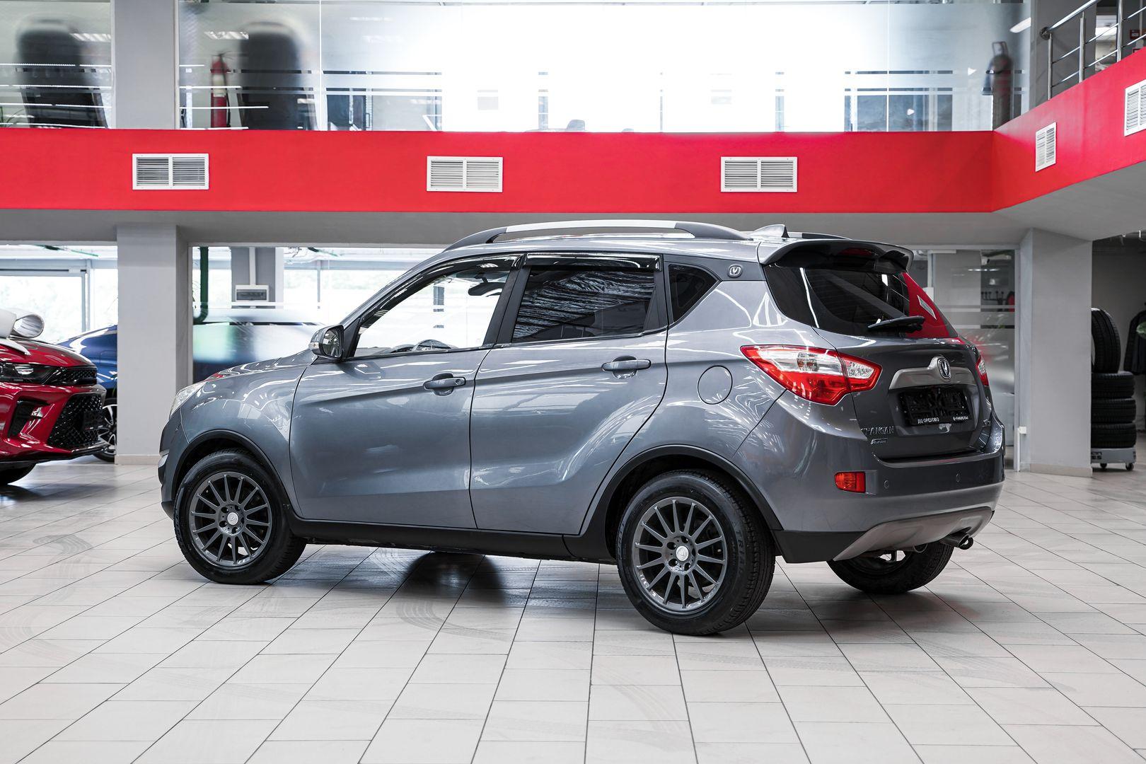 Changan CS35 2014, серый, ДЦ Орехово