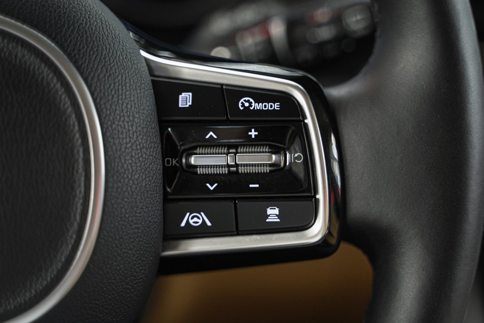 Kia Carnival 2021, черный, ДЦ Орехово