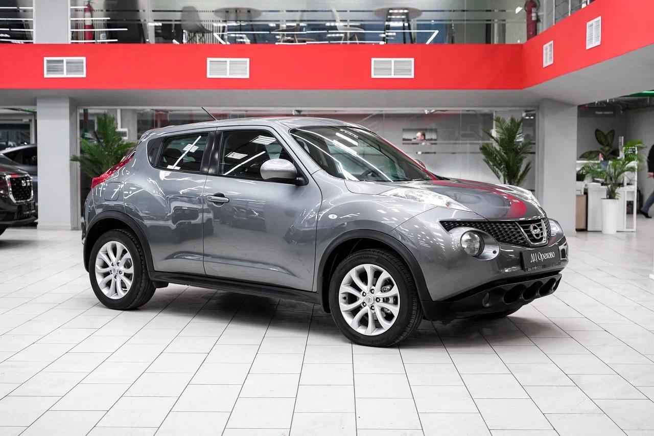 Nissan Juke 2011, серый, ДЦ Орехово