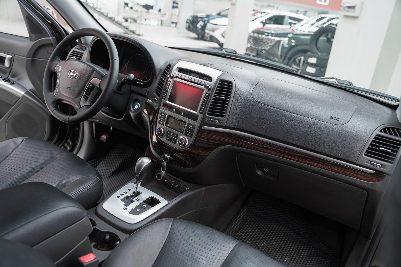 Hyundai Santa Fe 2011, черный, ДЦ Орехово