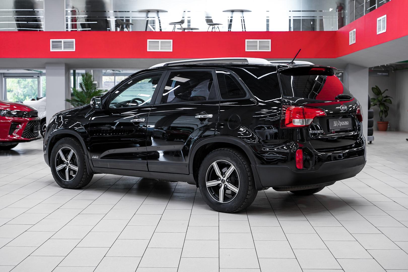 Kia Sorento 2013, черный, ДЦ Орехово