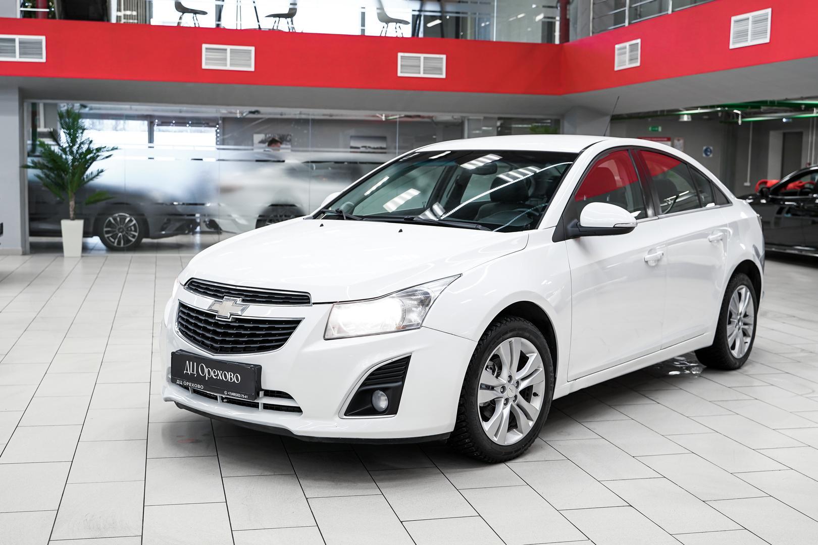 Chevrolet Cruze 2014, белый, ДЦ Орехово