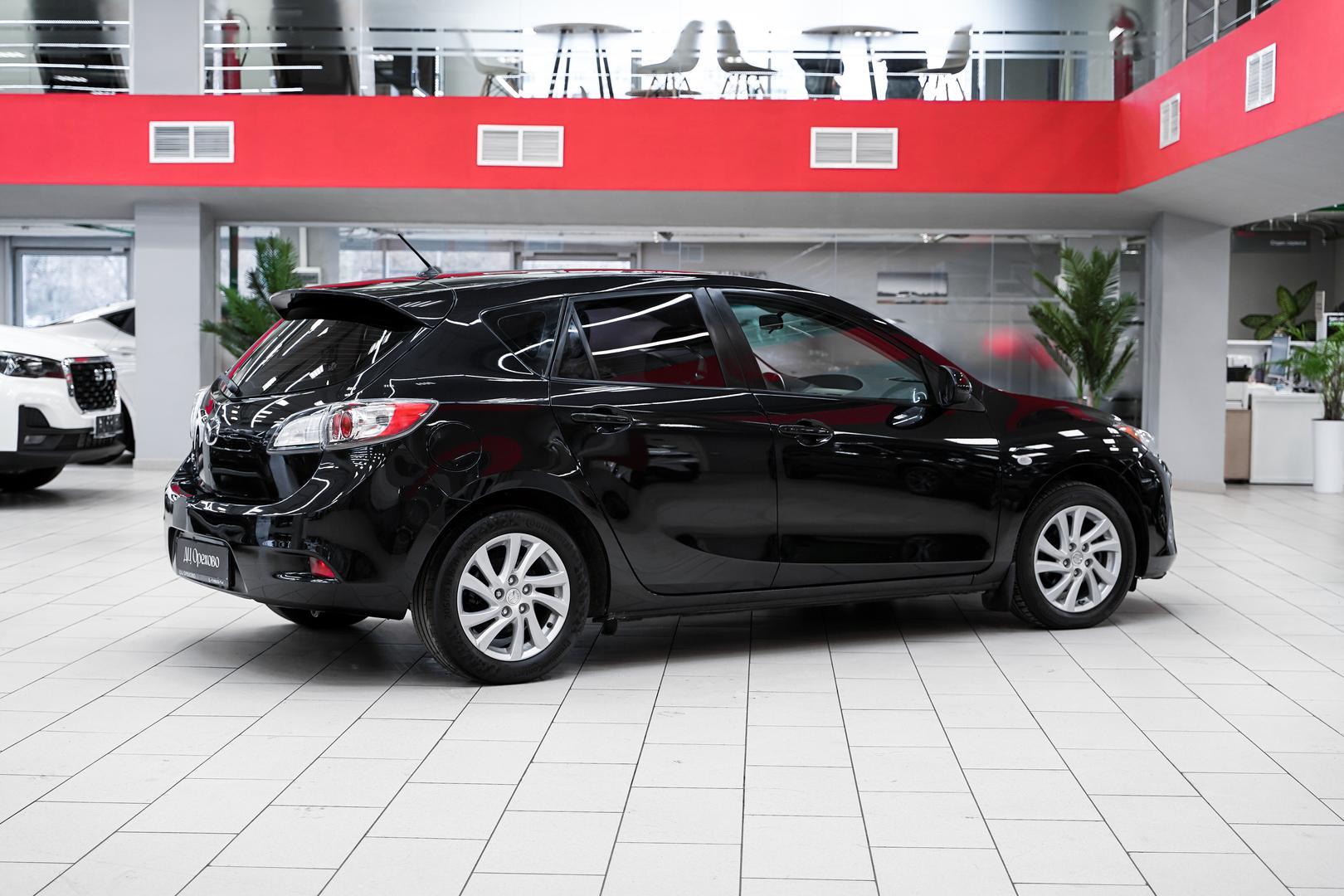 Mazda 3 2012, черный, ДЦ Орехово