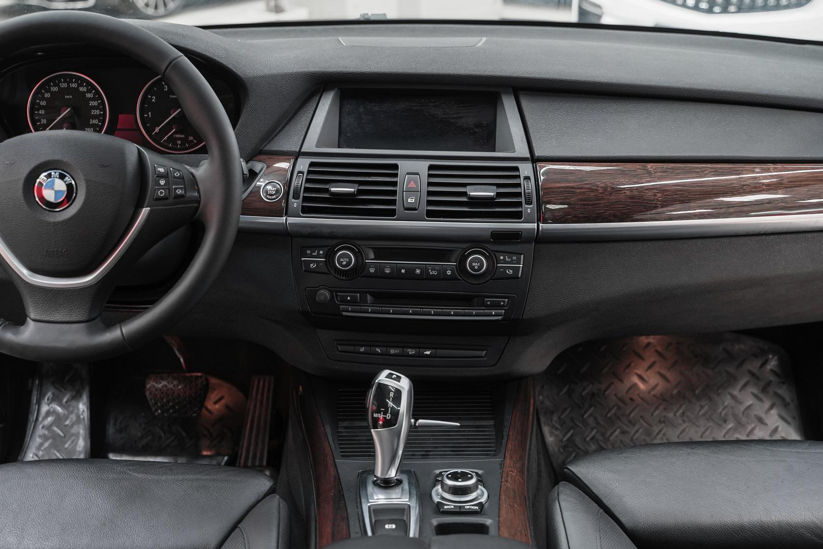 BMW X5 2011, черный, ДЦ Орехово