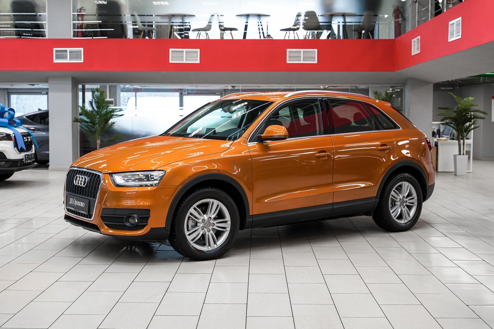 Audi Q3 2012, оранжевый, ДЦ Орехово