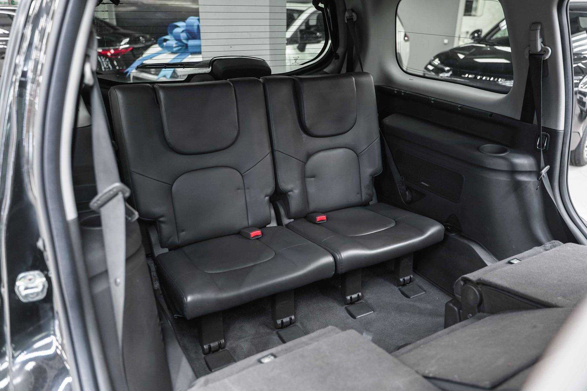 Nissan Pathfinder 2010, черный, ДЦ Орехово