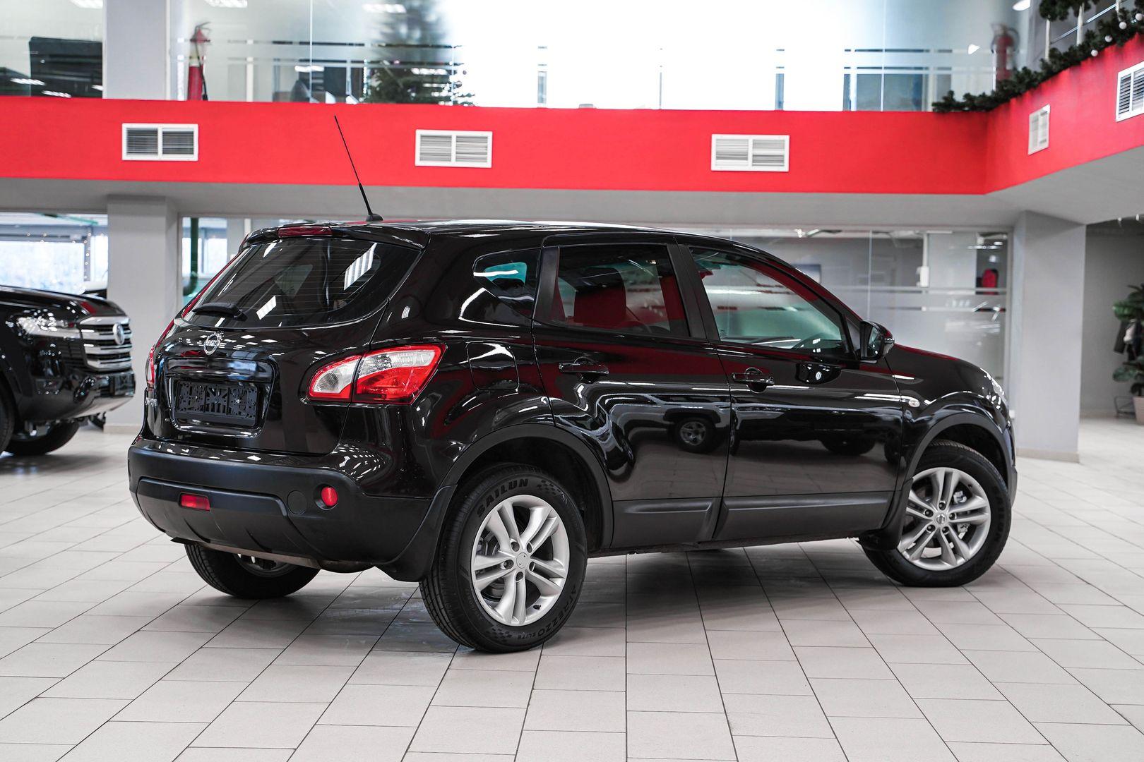 Nissan Qashqai 2011, фиолетовый, ДЦ Орехово
