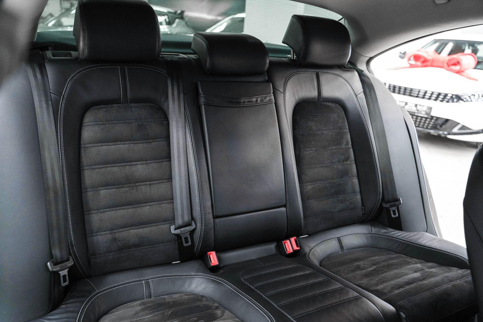 Volkswagen Passat CC 2010, бежевый, ДЦ Орехово