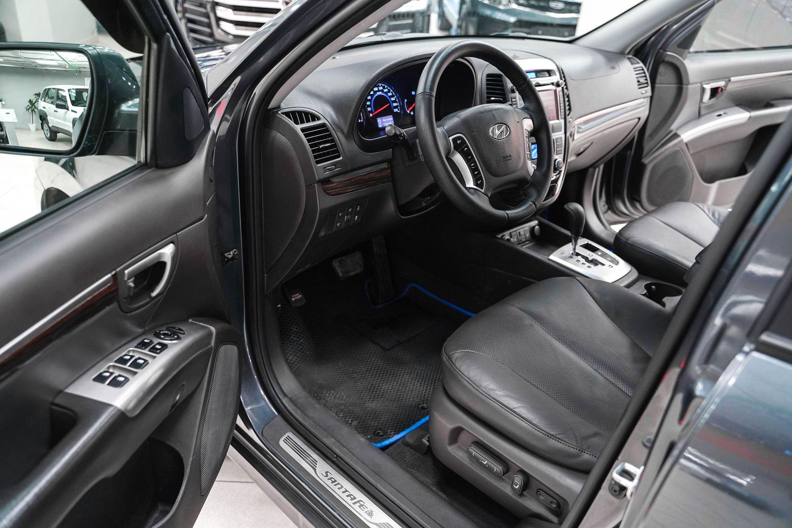 Hyundai Santa Fe 2011, серый, ДЦ Орехово