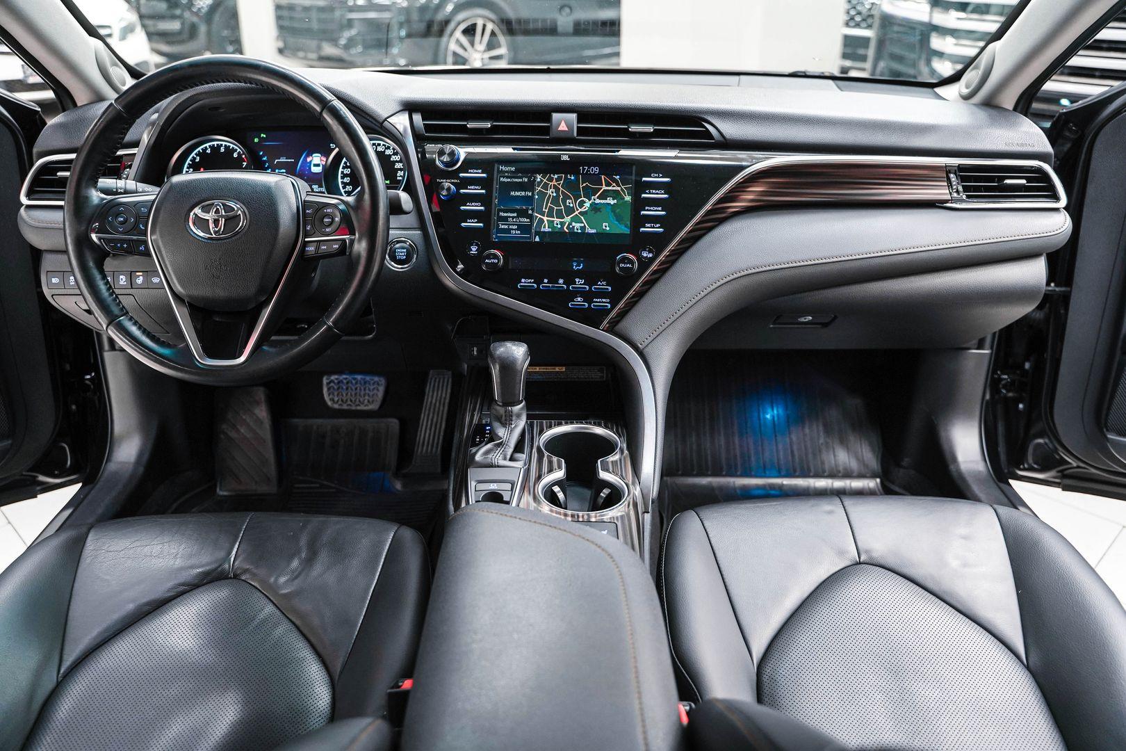 Toyota Camry 2019, черный, ДЦ Орехово