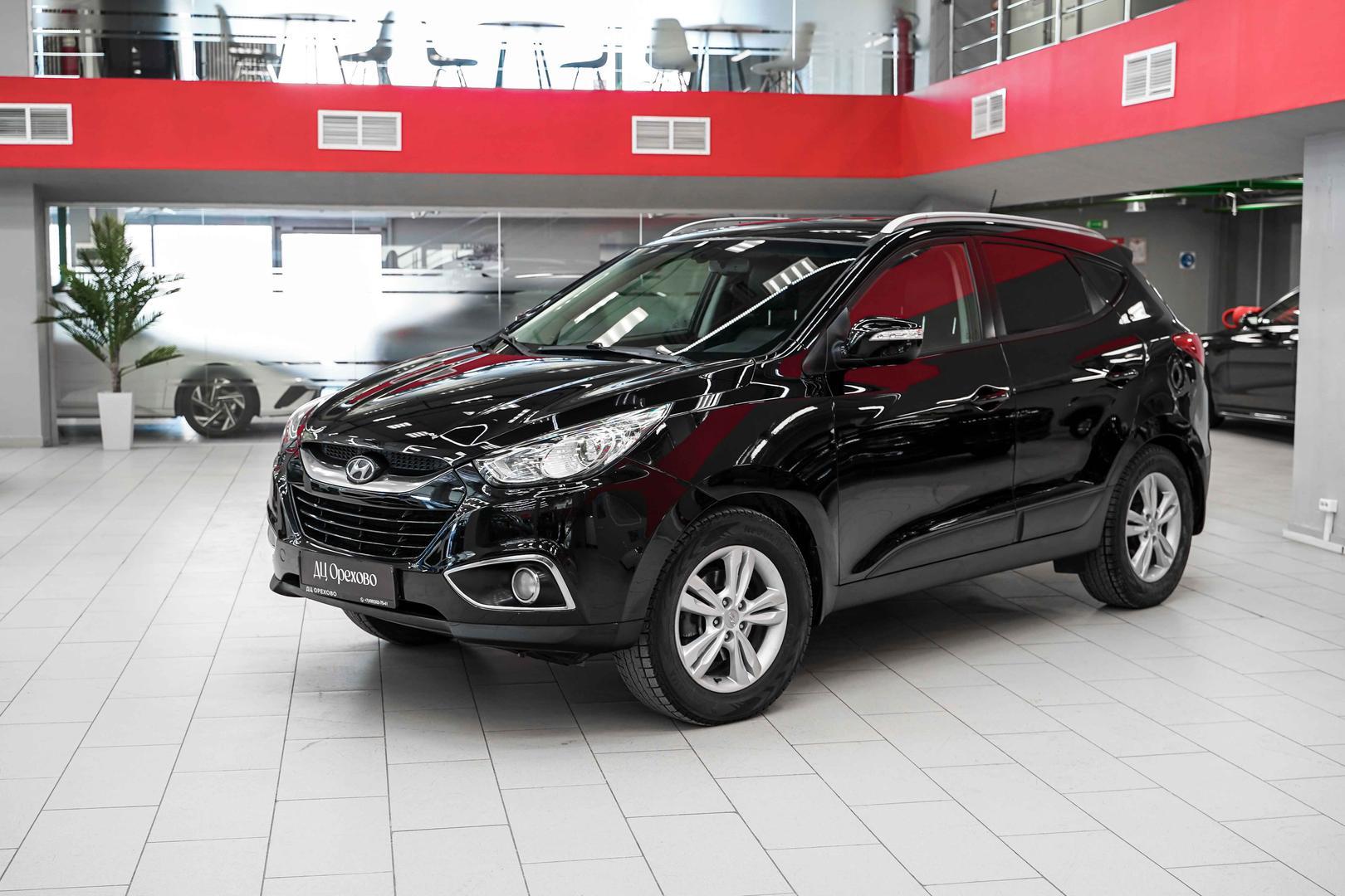 Hyundai ix35 2012, черный, ДЦ Орехово