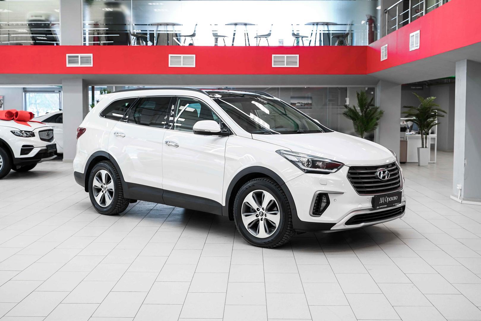 Hyundai Santa Fe 2017, белый, ДЦ Орехово