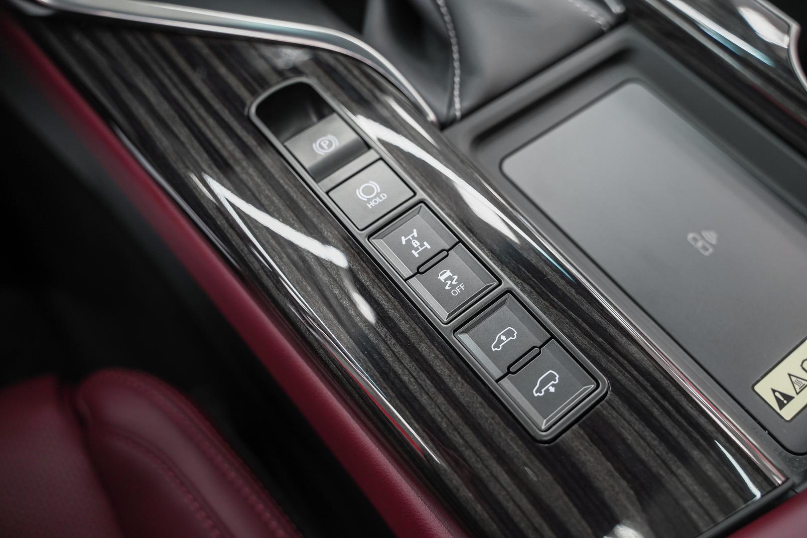 Lexus LX 2025, серый, ДЦ Орехово