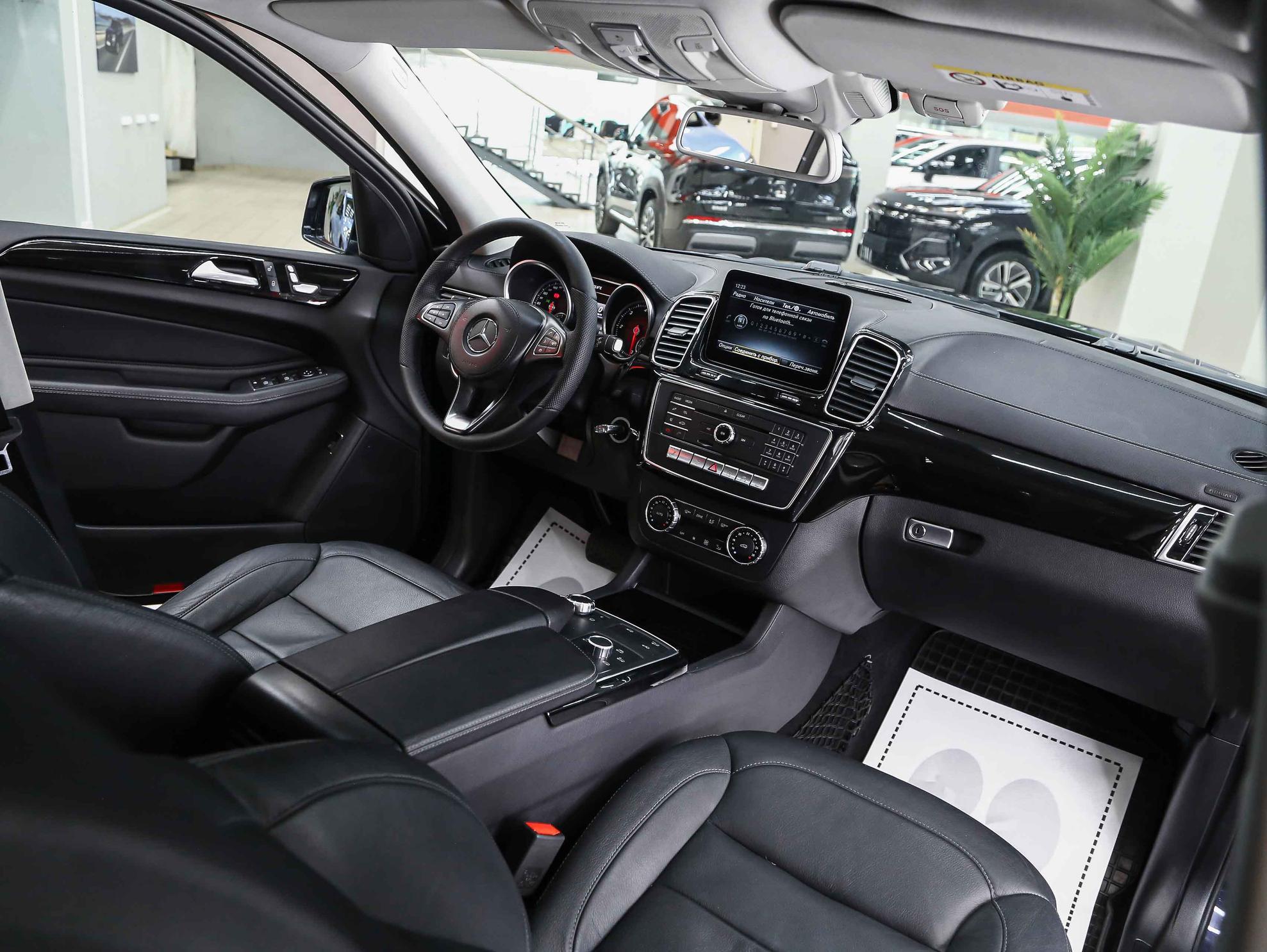 Mercedes-Benz GLS 2016, синий, ДЦ Орехово