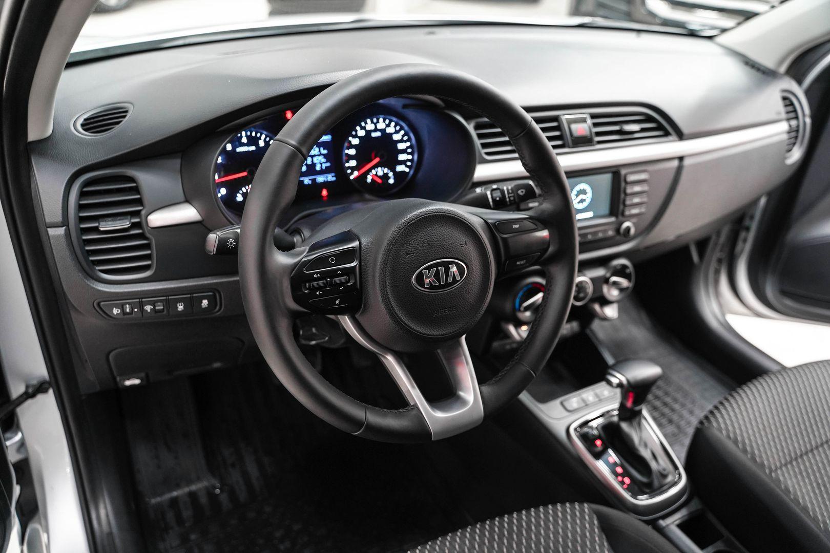 Kia Rio 2017, серебряный, ДЦ Орехово